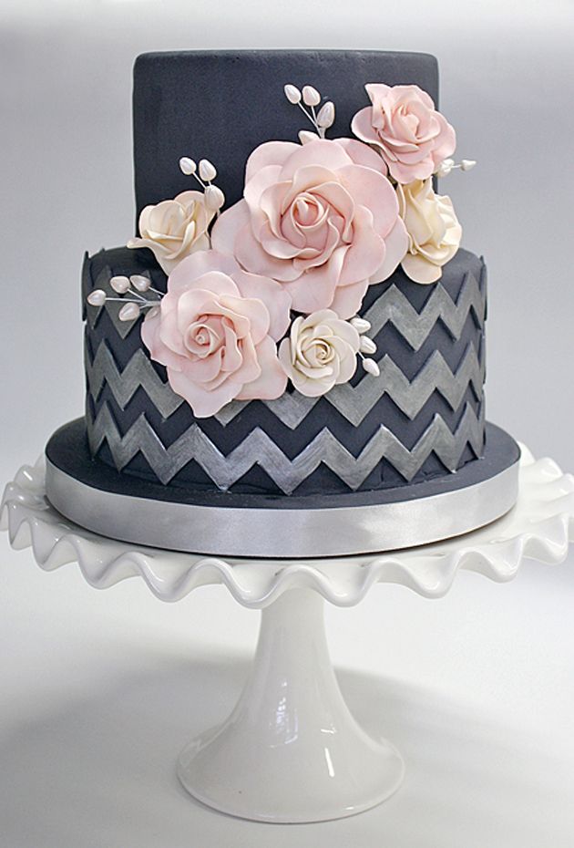 blackwhite and grey cakes 45